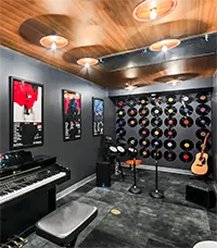 Jam with friends or lay down a solo track